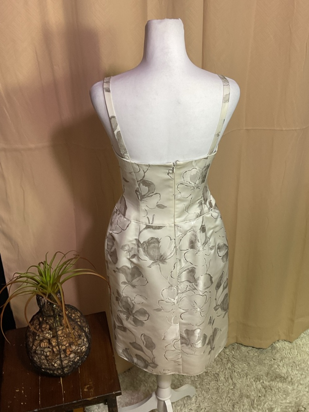 Ivory Armani Collezioni Floral Satin Sheath Dress - Picture 6 of 12